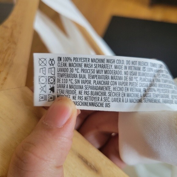 Forever 21 Plus Women Woven Shirt Ivory Size 1X - Picture 8 of 8